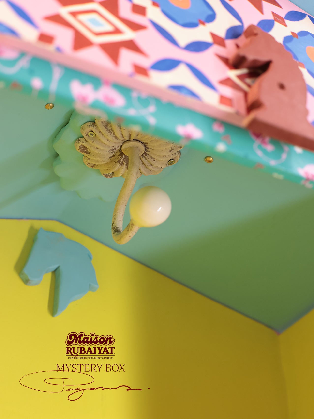 'The Collector's Mystery Box' by Rubaiyat - Pegasus