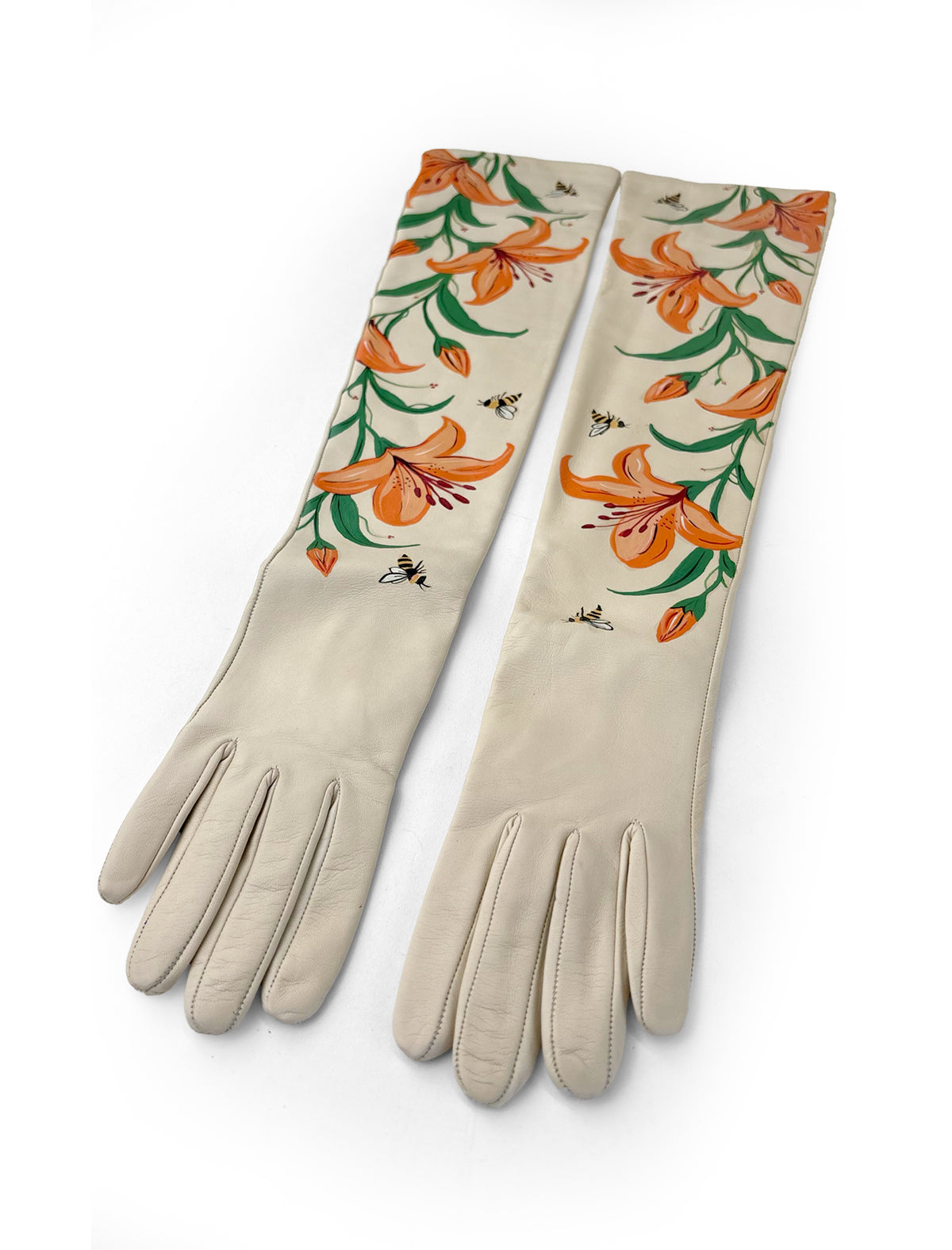 Gants d'art originaux x Ganterie Boon 1884 - 'Lys'