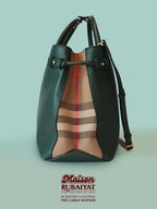 Limited Edition Burberry Shopper met Handgeschilderd Design – Exclusieve Eyecatcher