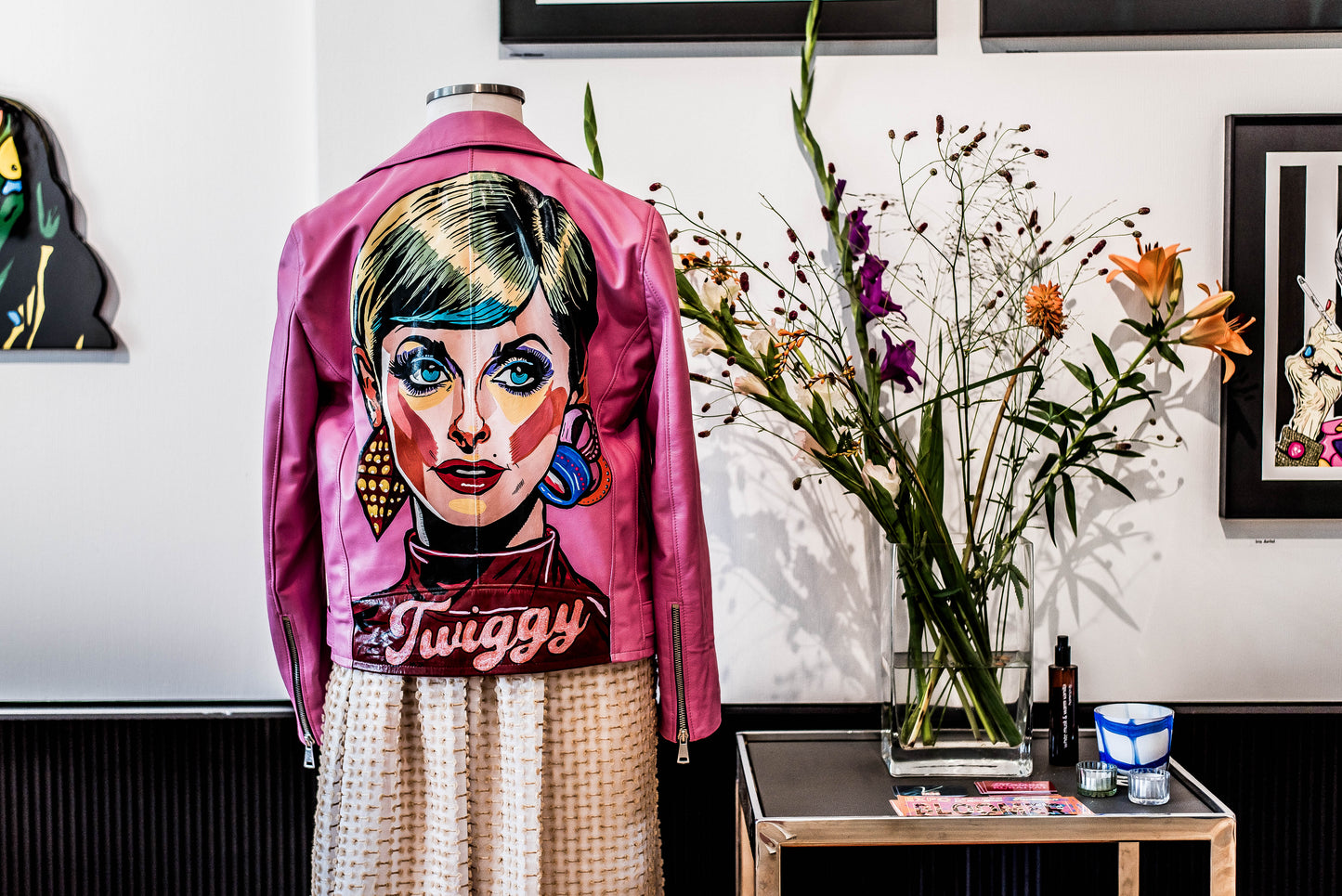 PINK LEATHER JACKET - TWIGGY